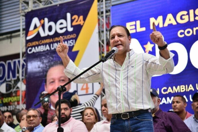 Abel Martínez agotará agenda en la región Sur este fin de semana