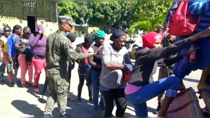 Detienen 340 haitianos indocumentados en varios sectores de Constanza