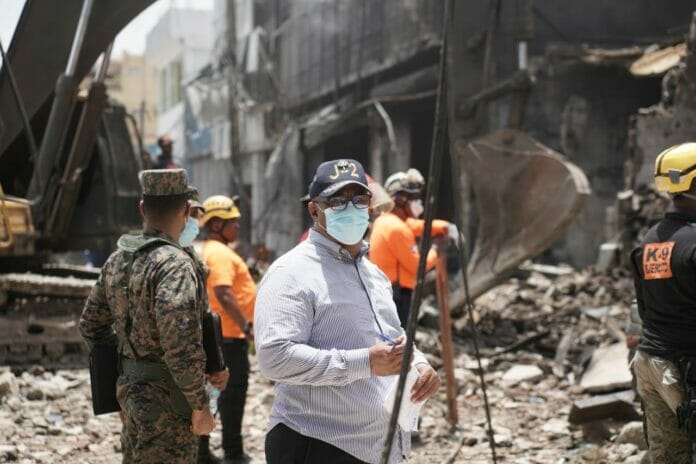 Aumentan a 11 los muertos tras explosión en San Cristóbal