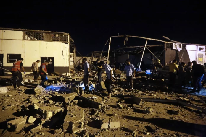 Amenaza de brote epidémico en Libia por los más de 11 300 muertos