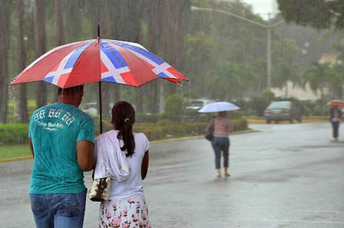 Incrementarán las lluvias este lunes por vaguada hacia el interior de país