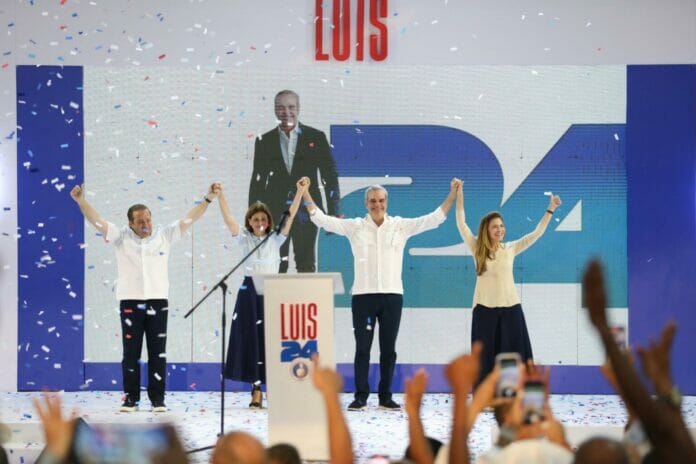 Luis Abinader: 