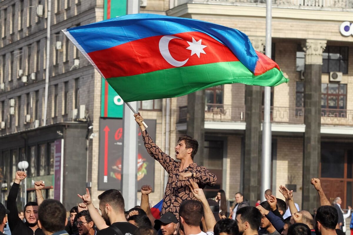 Arrancan las conversaciones de paz entre Armenia y Azerbaiyán