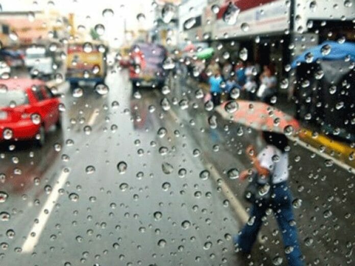 Onda tropical provocará aguaceros y tormentas eléctricas en varias provincias este jueves