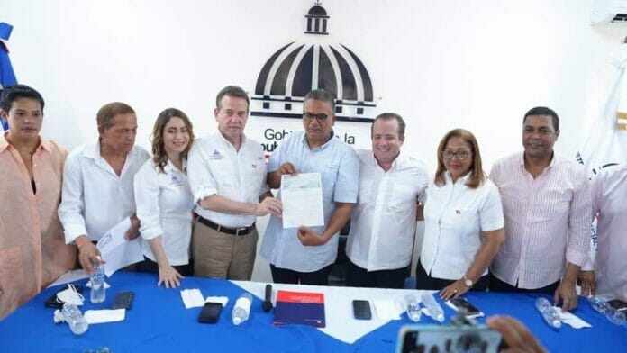Activan bono de emergencia para 784 pequeños comerciantes en Dajabón