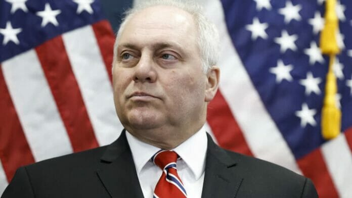Steve Scalise abandona aspiraciones a la presidencia de la Cámara Baja