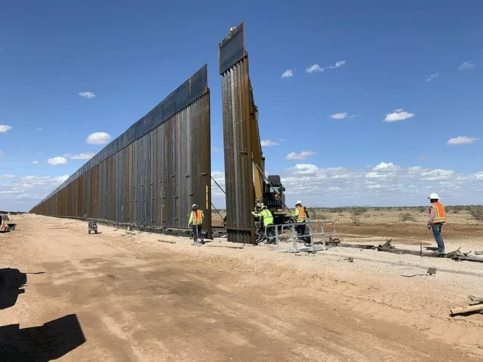 Joe Biden da luz verde para ampliar muro en frontera con México