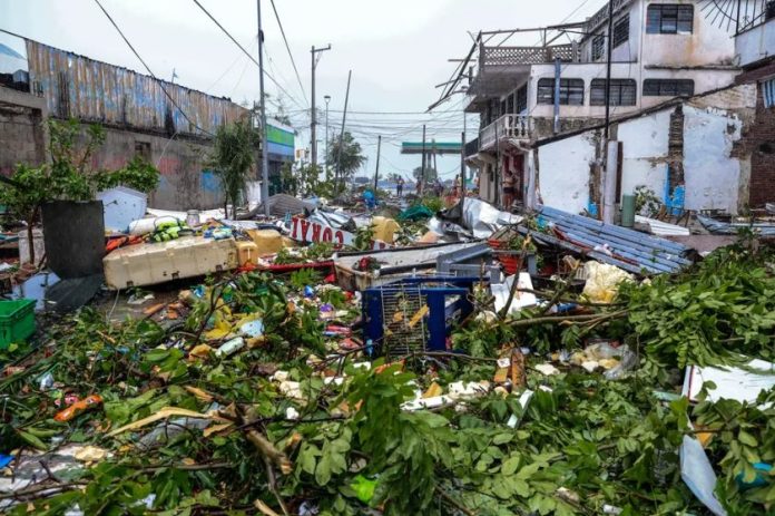 En imágenes: Paso del huracán Otis por México; destrucción en Acapulco