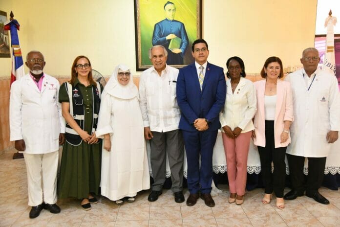 Aseguran dominicanos reciben actualmente mayor protección y beneficios en salud