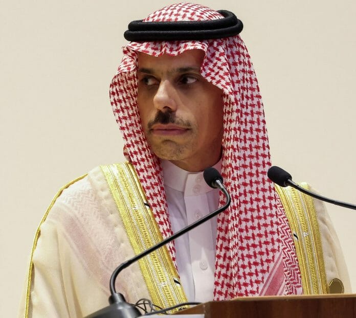 Arabia Saudí y Egipto rechazan ultimátum de Israel a Gaza