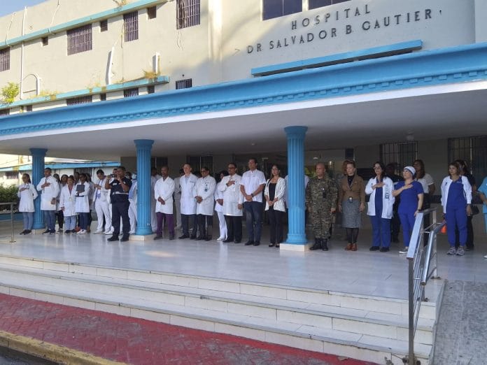 Hospital Salvador B. Gautier celebra 72 años fundación con diversas actividades