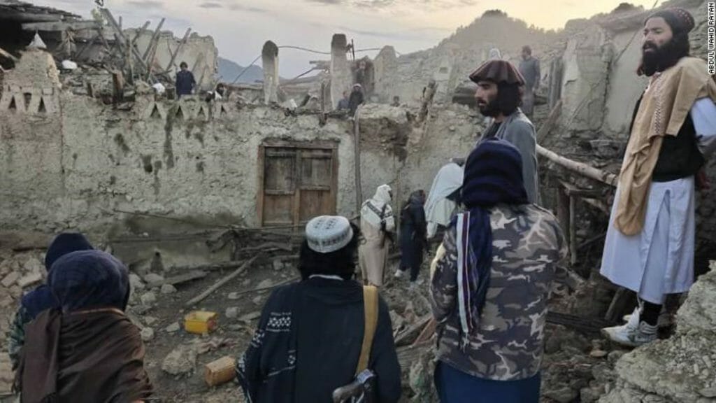 Unión Europea y ONU amplían ayuda en el terremoto de Afganistán