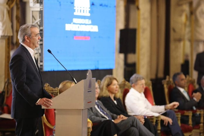 Autoridades reafirman compromiso de Europa con el país