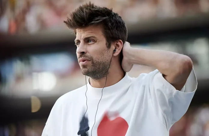 Gerald Piqué sufre brutal caída al tratar de firmar una camiseta a un niño
