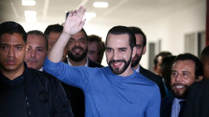 Bukele se postula para la reelección en El Salvador y desafía restricciones constitucionales