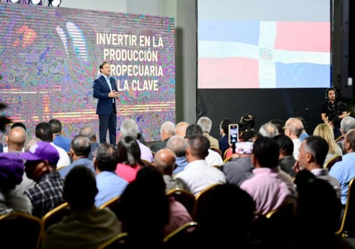 Abel Martínez en su gobierno declararía a la agricultura en estado de emergencia