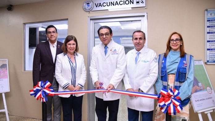 Salud Pública inicia primera jornada de vacunación contra neumococo, dirigida a personas diabéticas