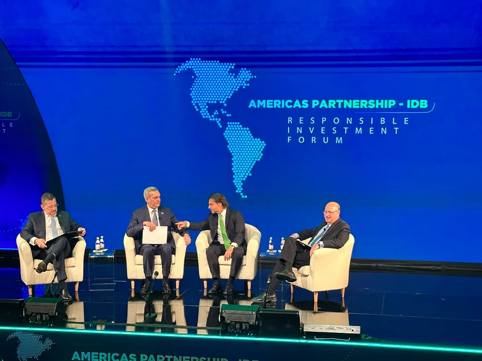 Lacalle Pou celebra integración comercial de Uruguay con EE.UU.