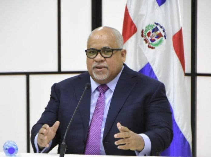Luis Abinader designa a Fabricio Gómez Mazara como nuevo Director de PROMIPYME