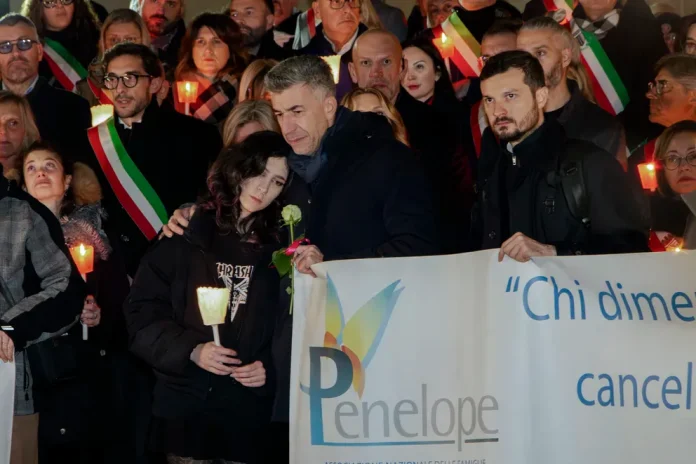 Carta de hermana de víctima de femicidio: “Por Giulia no hagan minuto de silencio, por Giulia quémenlo todo”