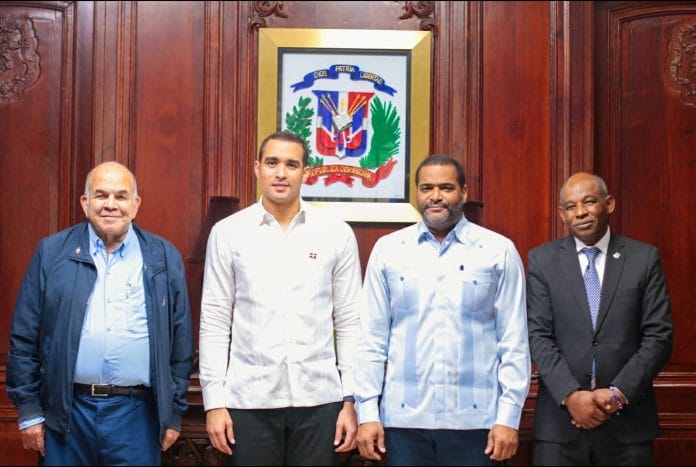 Delegación RD sostiene reuniones Parlamento Europeo sobre crisis haitiana y violación frontera