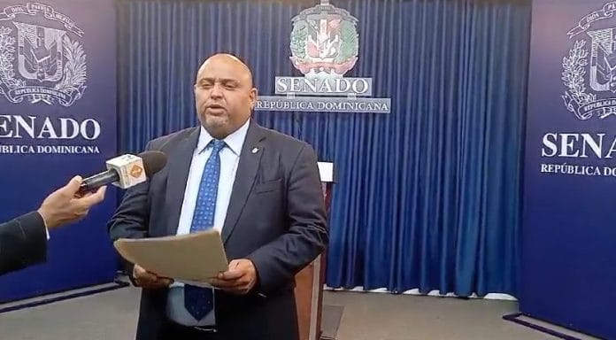 Senador PRM presenta proyecto para cambiar modalidad de encuesta en escogencia de candidatos