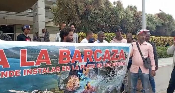 Barcaza