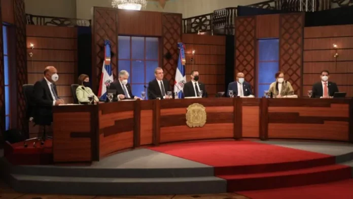 Abinader encabezará inicio de vistas públicas de las candidaturas al TC