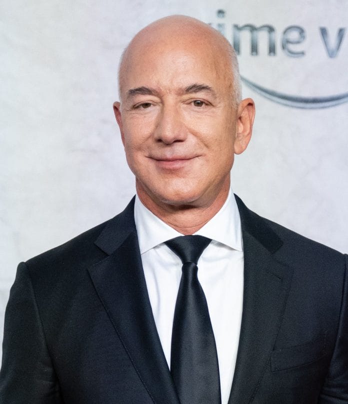 Jeff Bezos venderá entre 8 y 10 millones de acciones de Amazon