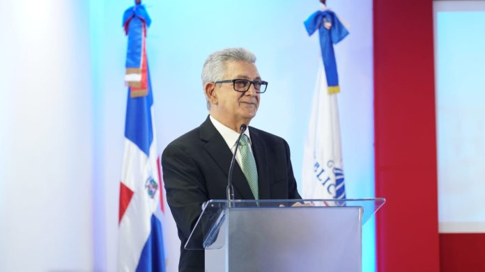 Director de Presupuesto justifica emisión de bonos soberanos por más de RD$300 millones