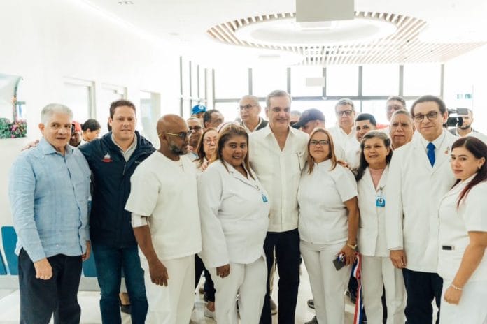 Gobierno inaugura Hospital Municipal San José de las Matas