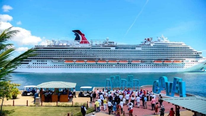 Más de 27,000 turistas llegaron en cinco cruceros a Puerto Plata
