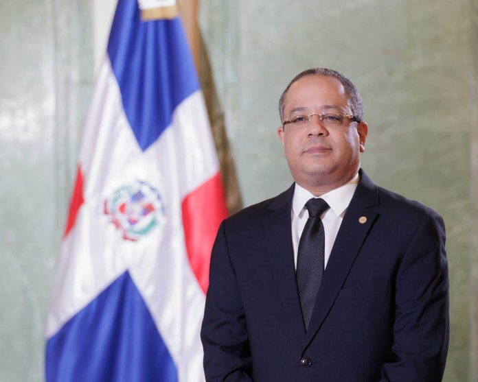 Nuevo presidente del TC reafirma defenderá y protegerá la soberanía, la nacionalidad y la democracia