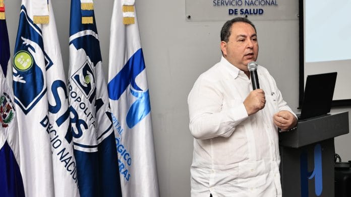 SNS socializa con directores de hospitales del Servicio Regional de Salud Metropolitano