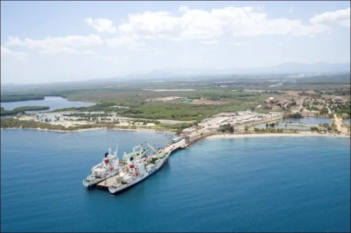 Muelle Bahía de Manzanillo recibe primeros 3 barcos