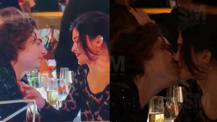Kylie Jenner y Timothée Chalamet se besan en los premios Globos de Oro