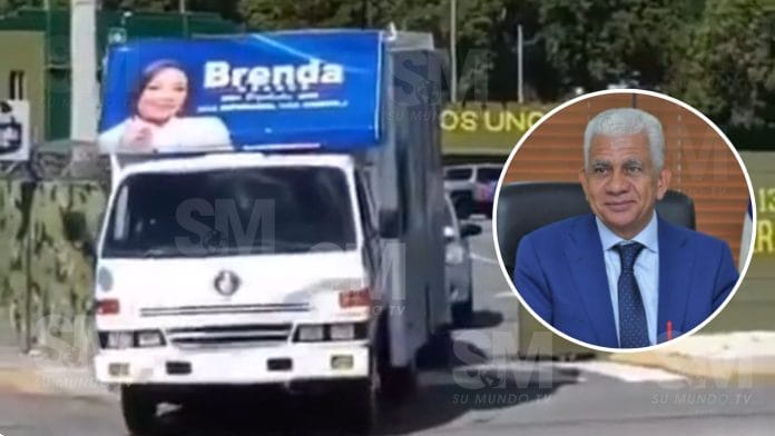 Ricardo de los Santos: “Fue por error entrada de vehículos con propaganda PRM a recinto militar”