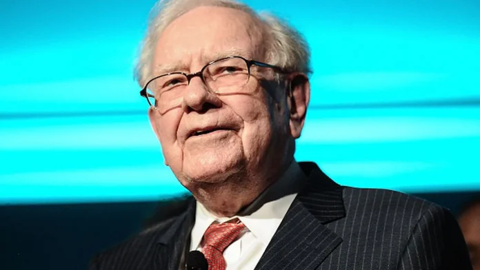 Los consejos de Warren Buffet para 2024 y qué tipo de empresas le atraen más para invertir