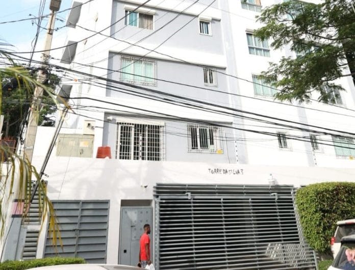 MP asegura dueña apartamento donde fumigación provocó muertes en Piantini está prófuga