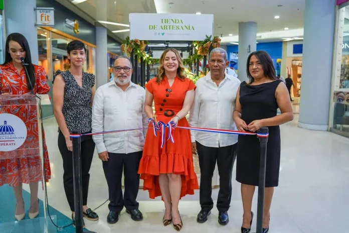 Manos Dominicanas, marca artesanal de Supérate participará en FITUR por segunda ocasión