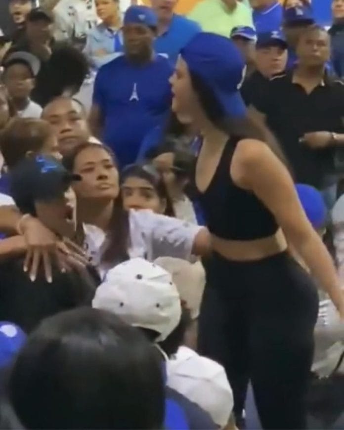 Cierra su Instagram, fanática que escenificó pelea en estadio Quisqueya