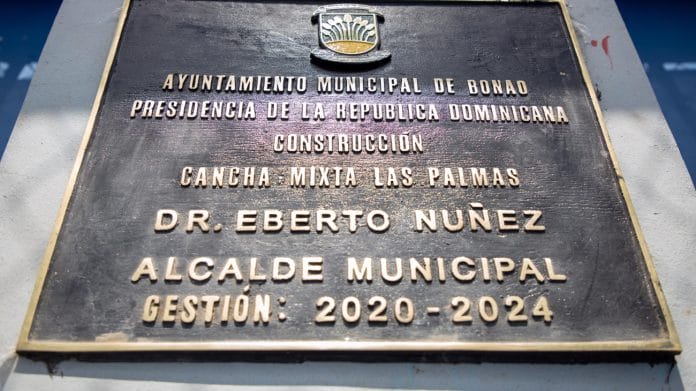 Abinader inaugura matadero municipal y la cancha Las Palmas en Bonao