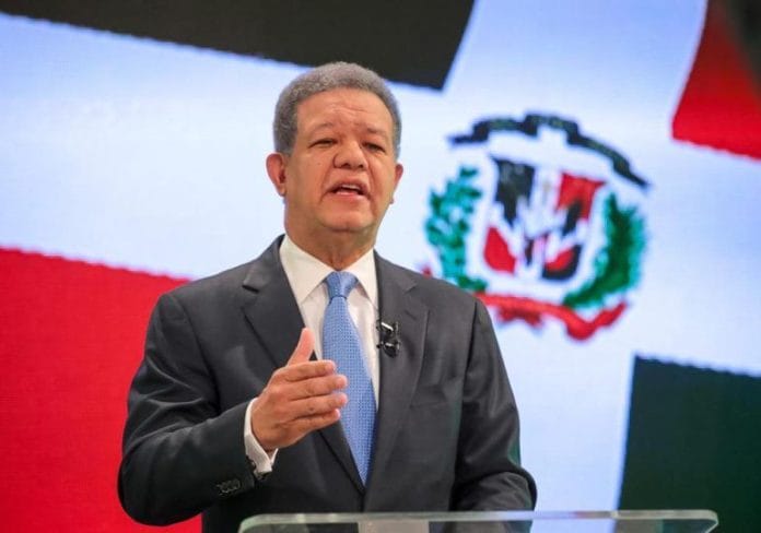 Leonel informa que la FP llevará al TC Ley 1-24 del DNI por ser inconstitucional