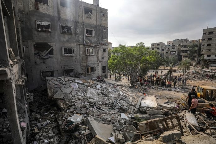 Más de 30 palestinos muertos en ataques aéreos israelíes en Gaza