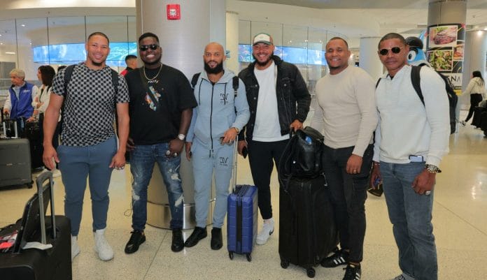 Tigres del Licey llegan a Miami para disputar Serie del Caribe 2024