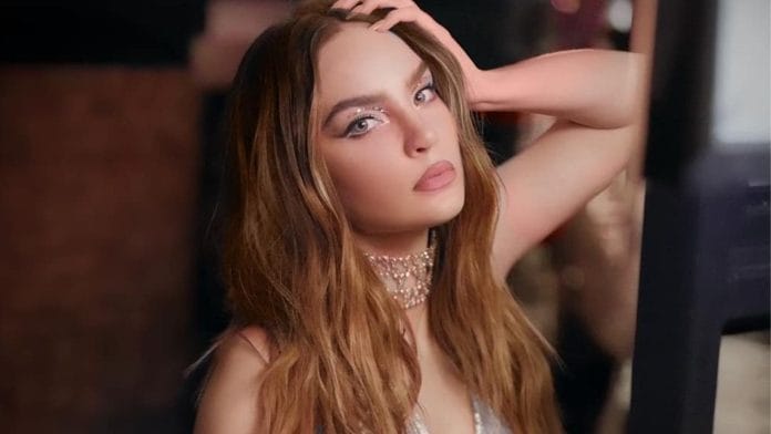 Belinda sorprende al anunciar su cambio de nombre e imagen