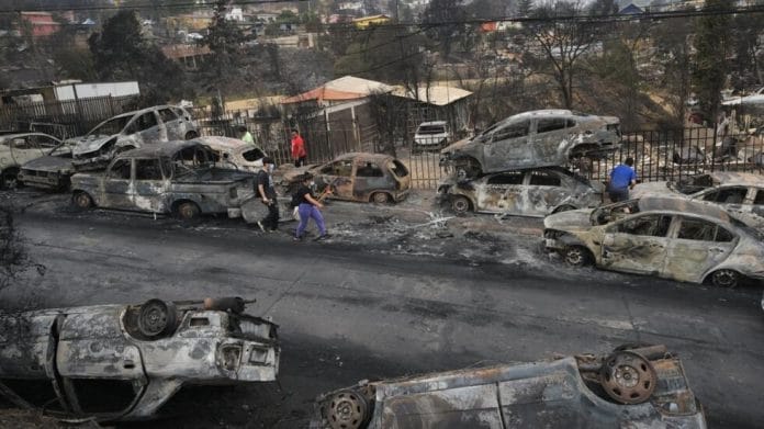 Aumenta a 112 la cifra de muertos por los devastadores incendios en Chile