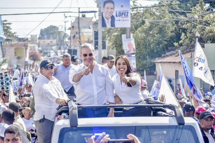 Betty Gerónimo se convierte en la primera alcaldesa de Santo Domingo Norte