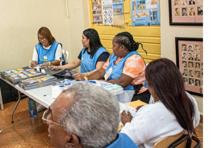 Concluye votación para elegir nuevas autoridades municipales