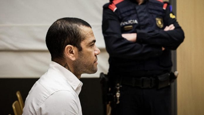 Dani Alves es condenado a prisión por agresión sexual